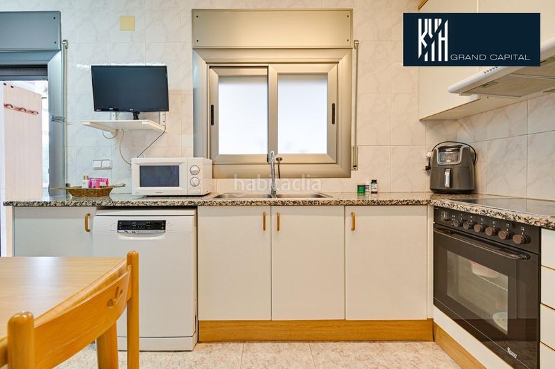 Foto 83c51387-0c29-4168-81eb-5672a47b9bfd. Casa amb aparcament a Sils