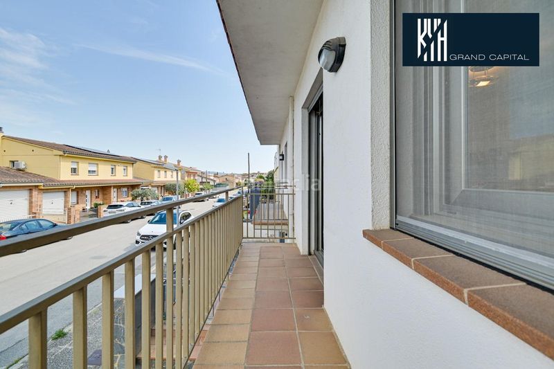 Foto dd4a8ce9-4430-4a52-993d-61aea5ed9c2a. Casa amb aparcament a Sils