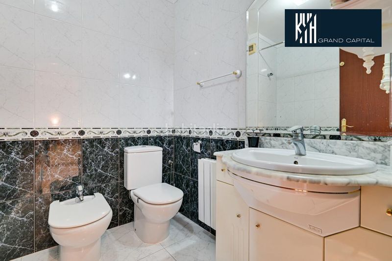 Foto e633fe3e-8378-4141-93db-eb7740b3b002. Casa amb aparcament a Sils