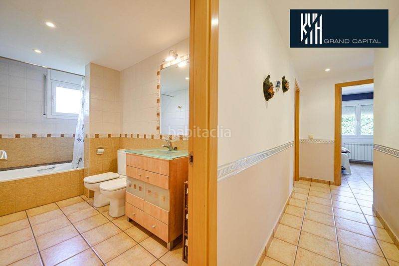 Foto 178b5251-48d1-4311-9ac7-af6eb6d09a8f. Casa amb calefacció aparcament piscina a Caldes de Malavella