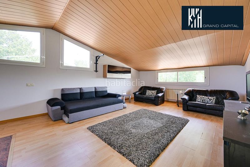 Foto 5a508fe9-4590-4802-adaf-c4ae558c3049. Casa amb calefacció aparcament piscina a Caldes de Malavella