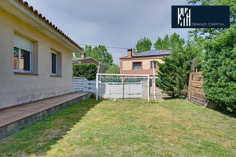 Foto 8557ae8e-fee4-43c6-8e80-e3e3b32b931f. Casa amb calefacció aparcament piscina a Caldes de Malavella