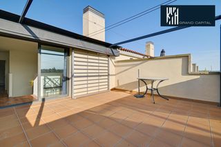 Attique  Carrer carrer taure. Atico duplex figueres