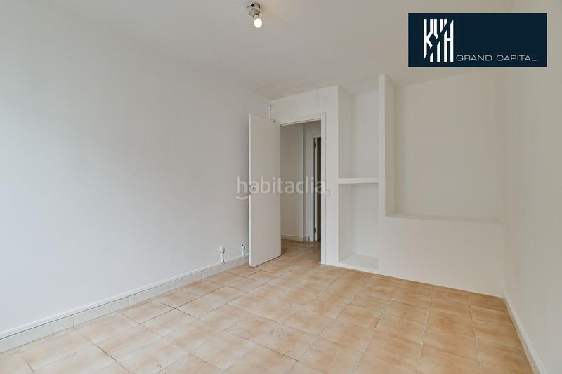 Foto ccd67864-f28c-45dc-9c06-4e42bbcabbc0. Pis a Sant Narcis Girona
