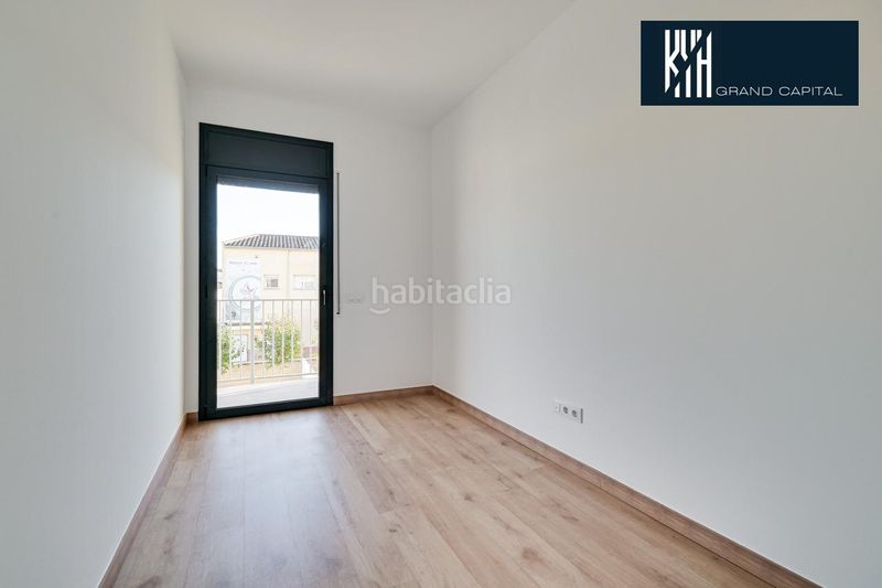 Foto 5399cfe3-eef4-4fdd-97ca-cb3d34e4d281. Casa adossada amb aparcament a Sils