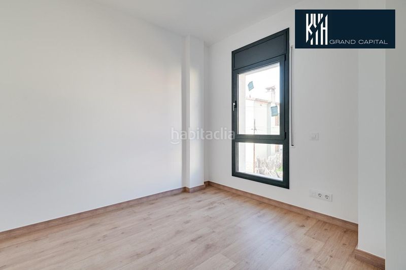 Foto 77f36059-9c7f-48f6-89e7-57bbac486a72. Casa adossada amb aparcament a Sils