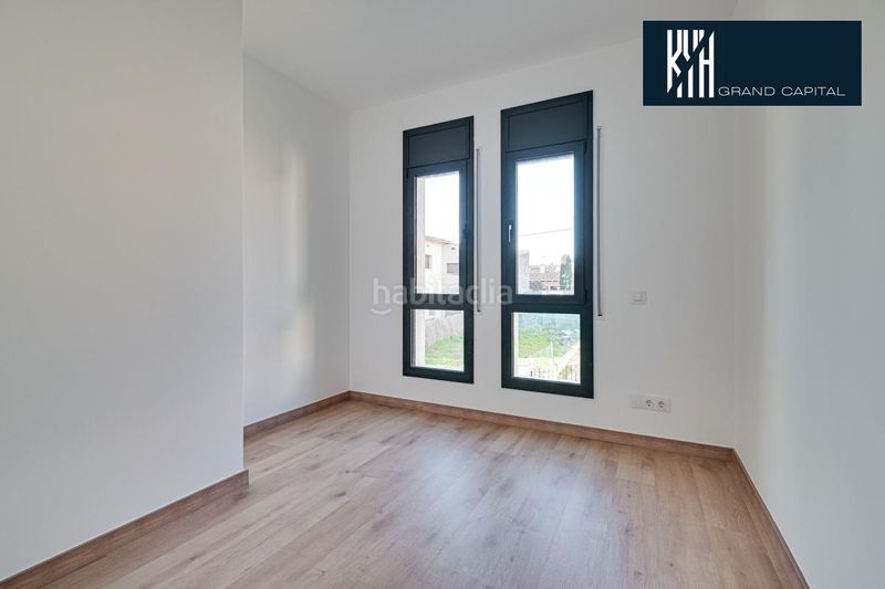 Foto ee7d833f-c1e3-466b-baca-cad5c21fbe95. Casa adossada amb aparcament a Sils