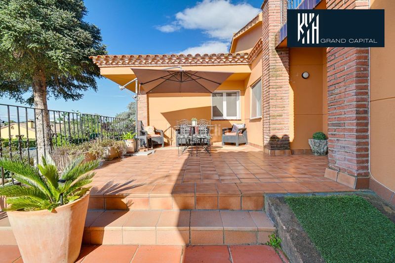 Foto 1801ed0d-26b1-44f1-9e91-d5243cd35010. Casa amb calefacció piscina a Centre Vidreres
