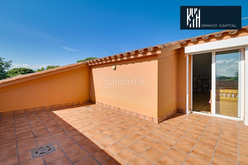 Foto ee5a6be9-af91-41a0-97d3-46b0565d9cc9. Casa amb calefacció piscina a Centre Vidreres