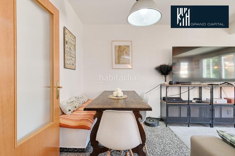 Foto b2d912f7-9bf5-41a0-93a6-61e9768dbd18. Pis a l´Estartit poble Estartit