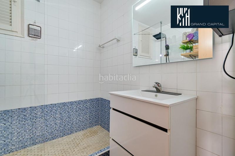 Foto d8754e13-5a6b-4b51-aa48-b798b6908a3f. Pis a l´Estartit poble Estartit