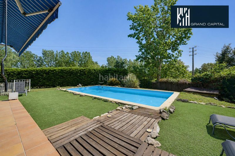 Foto 190ee9cf-a6bf-426a-90f1-47b1f1a1f6bb. Casa amb calefacció aparcament piscina a Caldes de Malavella