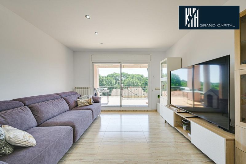 Foto a350c924-a794-4a3c-89c2-b31e570f411e. Casa amb calefacció aparcament piscina a Caldes de Malavella