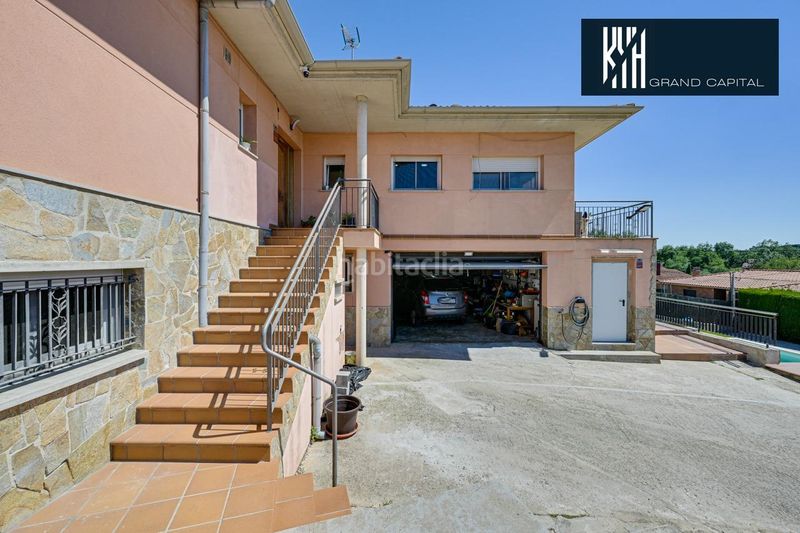 Foto fa9ef0a4-ae96-4323-8c68-67f737fa8b7c. Casa amb calefacció aparcament piscina a Caldes de Malavella