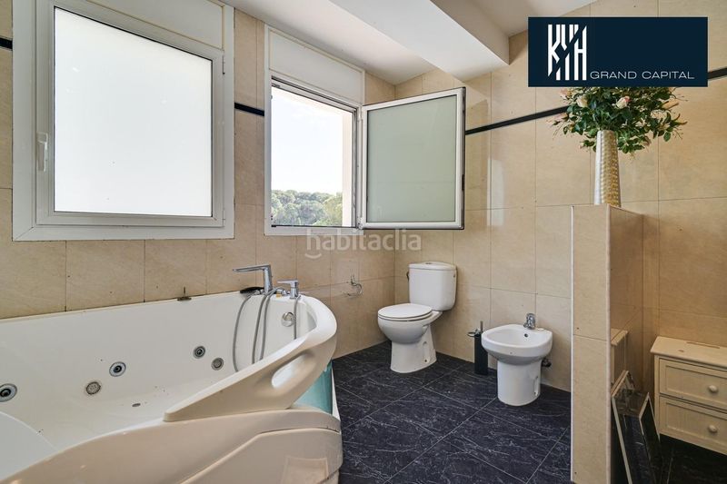 Foto 0a48c162-9aa6-48d5-a04b-a6e4af154059. Casa amb calefacció aparcament piscina a Canyelles Lloret de Mar