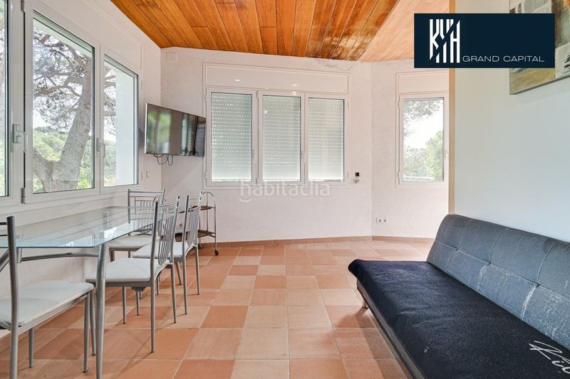 Foto c0a7c7f1-7162-45f9-aa2e-2bd60983efb4. Casa amb calefacció aparcament piscina a Canyelles Lloret de Mar