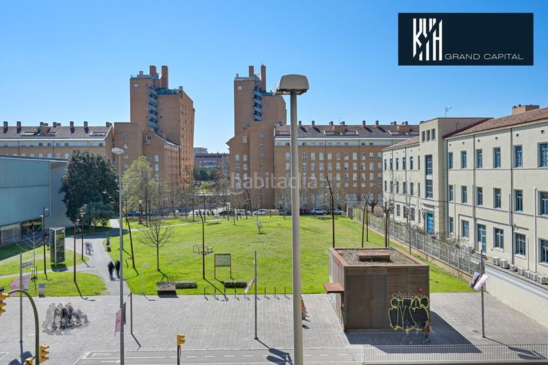Foto e9ccdddd-67e9-4640-bbbc-605ef1ce26e7. Pis amb calefacció a Eixample Nord Girona