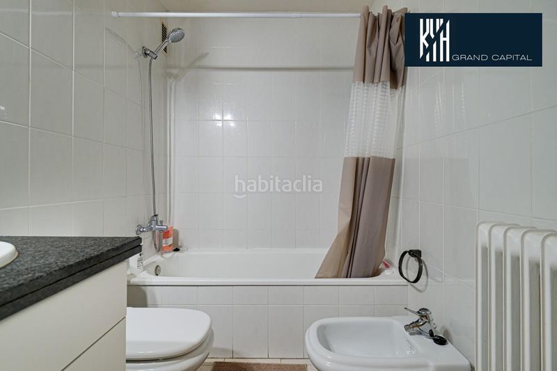 Foto c27650a8-e9e3-44be-a0d6-9dbe119c377c. Pis amb calefacció a Eixample Sud-Migdia Girona
