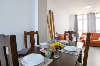 Alquiler Apartamento  Calle malfu. Se alquila por temporadas