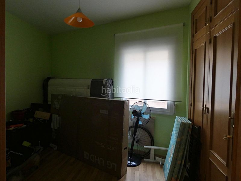 Foto 3d666812-87d5-41f2-b299-6113a0cbaa39. Pis amb aparcament a Atarfe