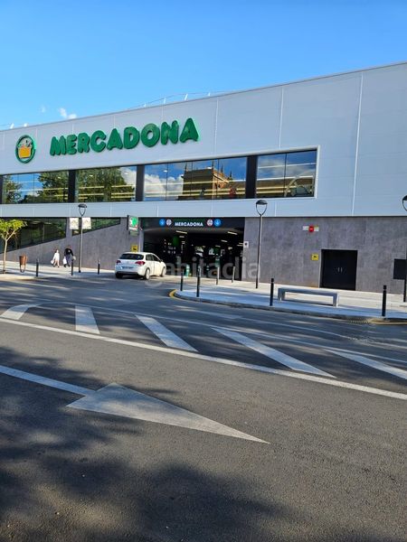Foto 3dc1d70e-e857-4028-bac7-32f7aecd9316. Casa amb aparcament a Santa Fe