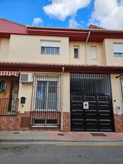 House in Santa Fe. Se vende casa en santa fe