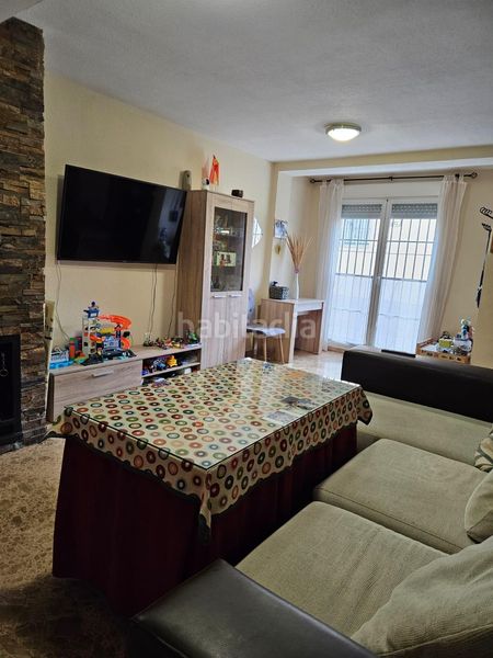 Foto f88323bd-f871-4de1-af9a-2d4edc0055f6. Casa amb aparcament a Santa Fe