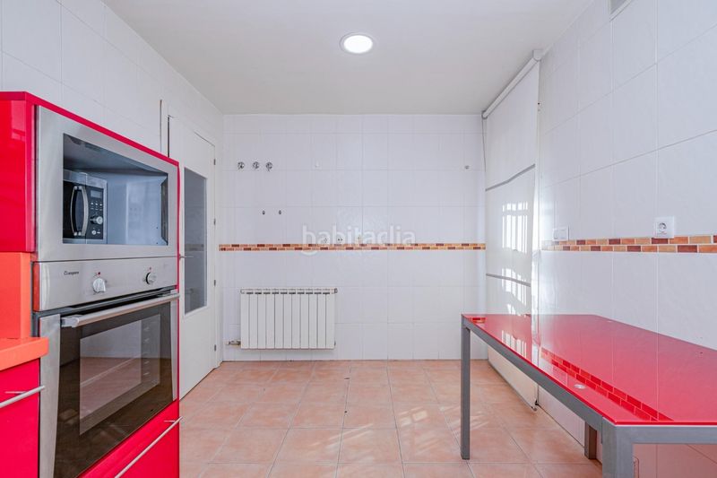 Foto 426ecfcf-8730-41d5-95ab-c585fb2d4154. Maison dans Jun