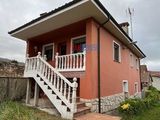 Casa  Castiello - ambas. Casa en venta en camoca, 3 dormitorios.