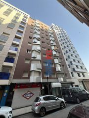 Location Appartement  La playa. Piso en alquiler en centro  playa, 2 dormitorios.