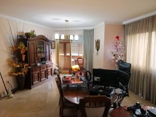 Pis  N/a. Gran piso zona plaa del aigua de terrassa.

el piso dispone d