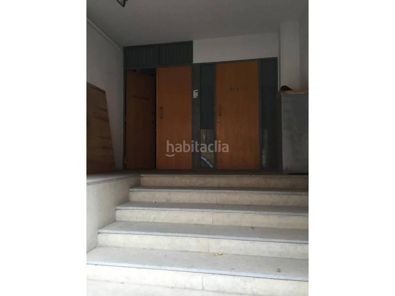 Foto 0edc2a5a-1c30-4f7b-96ab-ab3bb3108a06. Lloguer local comercial a Barri del Centre Terrassa