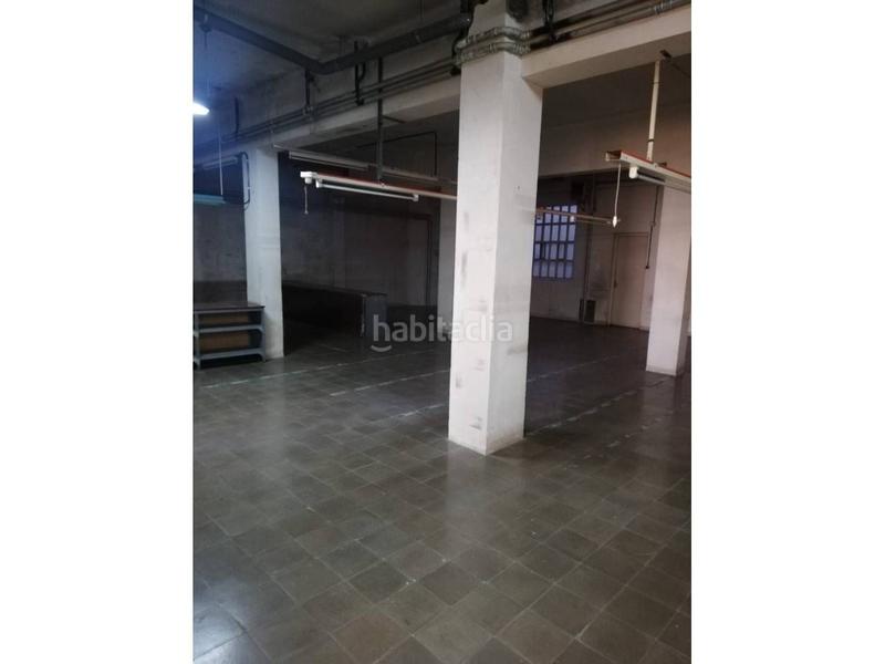 Foto d79c1fb5-5a62-4260-9e56-8137d6bd1de3. Location local commercial dans carrer d'alexander bell 91 dans Terrassa