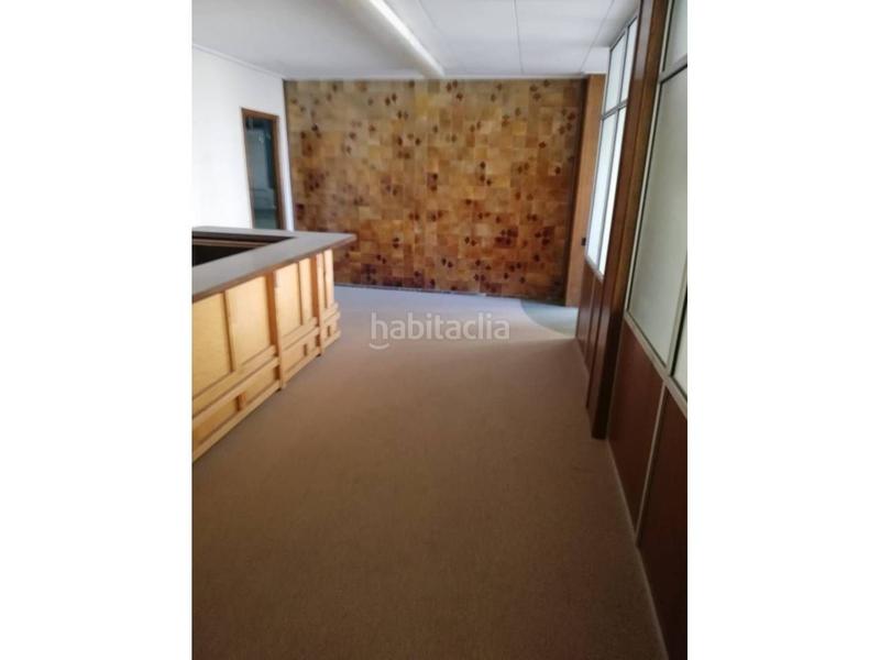 Foto 20c1d2cb-5117-4154-ab11-6e7538ae5fc4. Miete geschäftsraum in carrer d'alexander bell 91 in Terrassa