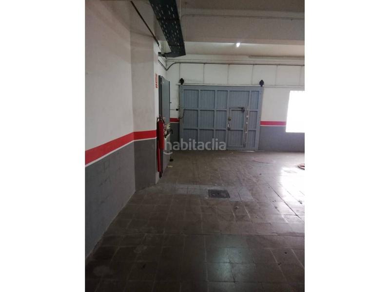 Foto 9de7baab-40ef-44dd-8a9a-9ac5aed31dfc. Rent business premise in carrer d'alexander bell 91 in Terrassa