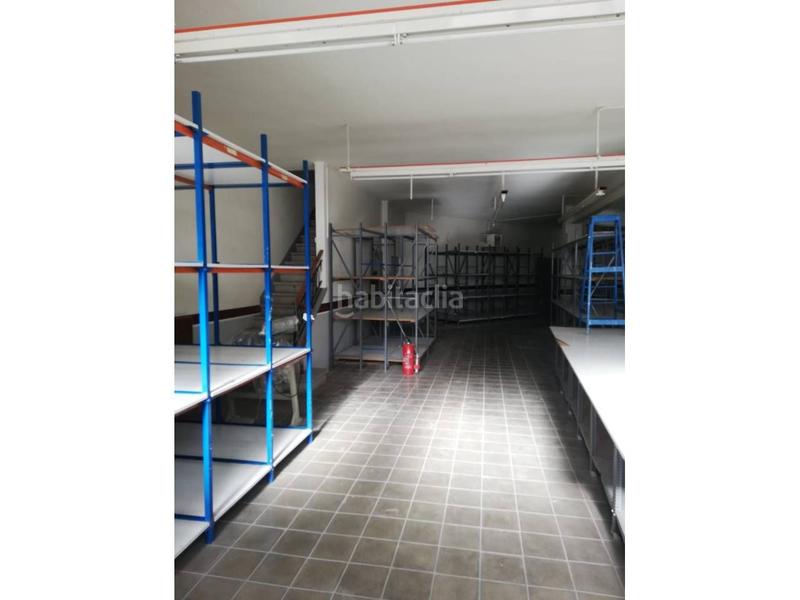 Foto a1cab1d4-8db3-460b-b184-54772bfc172e. Rent business premise in carrer d'alexander bell 91 in Terrassa