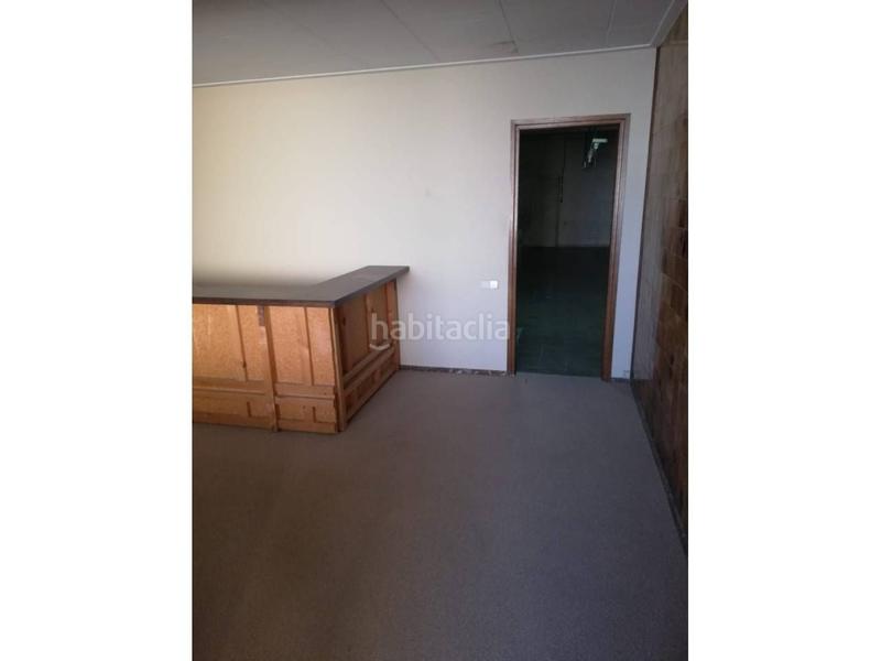 Foto b27b73ca-9db6-48da-8a2d-688551bc7900. Rent business premise in carrer d'alexander bell 91 in Terrassa