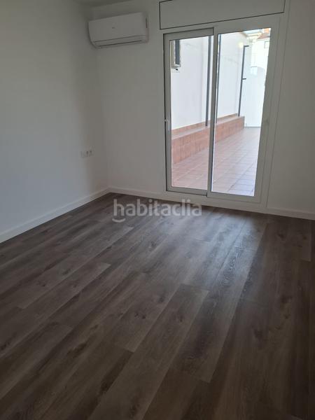 Foto e37e8a0a-9378-4616-be34-e94209344b42. Flat with fireplace heating pool in Ca n'Aurell Terrassa