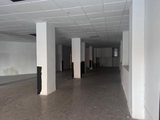 Miete Geschäftsraum  Avinguda de josep tarradellas. Local comercial en la avenida josep tarradellas