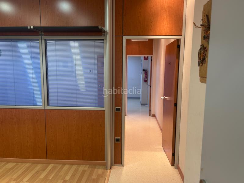 Foto cb3a081a-0572-409a-9d3b-5427a3dfd160. Alquiler local comercial local de lloguer en zona cèntrica en Terrassa