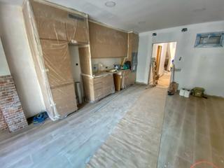Etagenwohnung  Carrer de l'infant martí. Pis d’obra nova en venda a la maurina – terrassa.