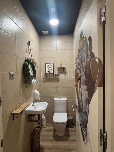 Foto 0a017d35-fbfa-4acf-913f-cb88797b30ec. Pas-de-porte local commercial dans Barri del Centre Terrassa