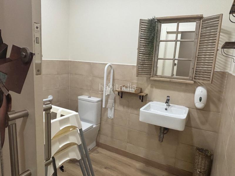 Foto 7163f908-9f15-4b5b-9714-22e7da35ada5. Pas-de-porte local commercial dans Barri del Centre Terrassa