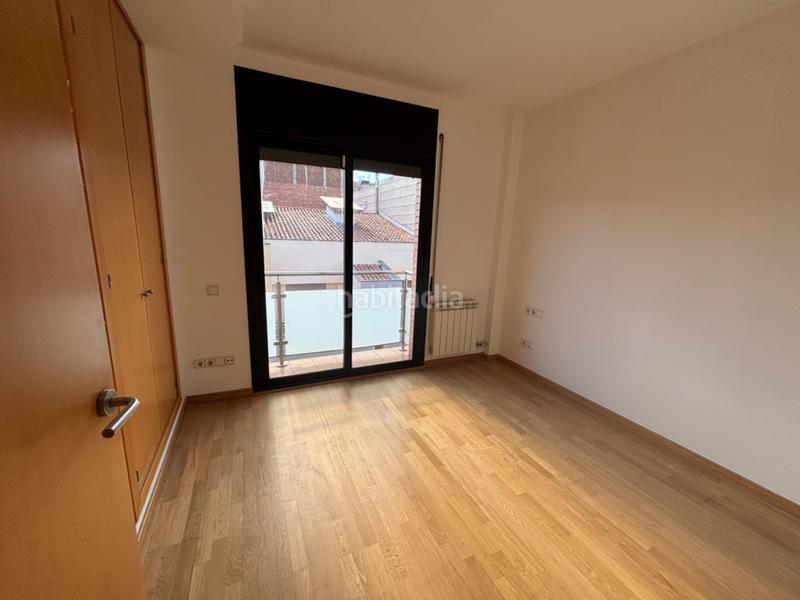 Foto 6a2fe162-ba63-42fb-833b-fc04afad6903. Duplex avec chauffage parking dans La Cogullada Terrassa