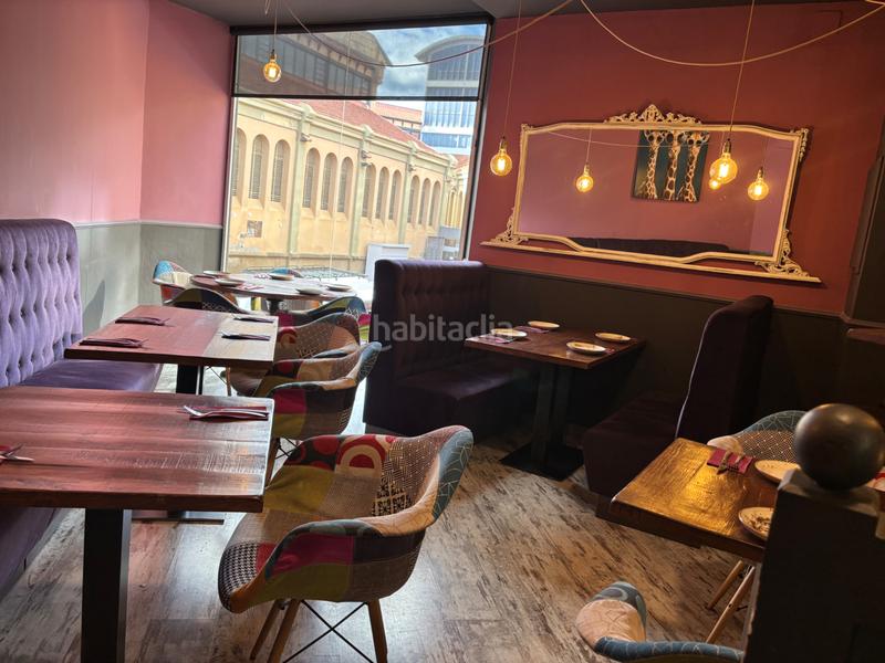 Foto 404cf3c4-b6ef-4c09-b550-f8eddcf72061. Traspaso local comercial ocal en traspaso para restaurante, equipado y con terraza. en Terrassa