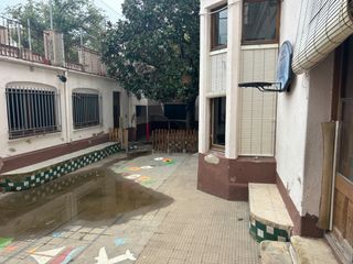 Haus  Carrer del pantà. Casa señorial en venta a reformar en el centro de terrassa