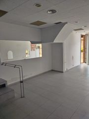 Miete Geschäftsraum  Rambla d'ègara. Local comercial en alquiler en rambla d’ègara de 110 m² con pati