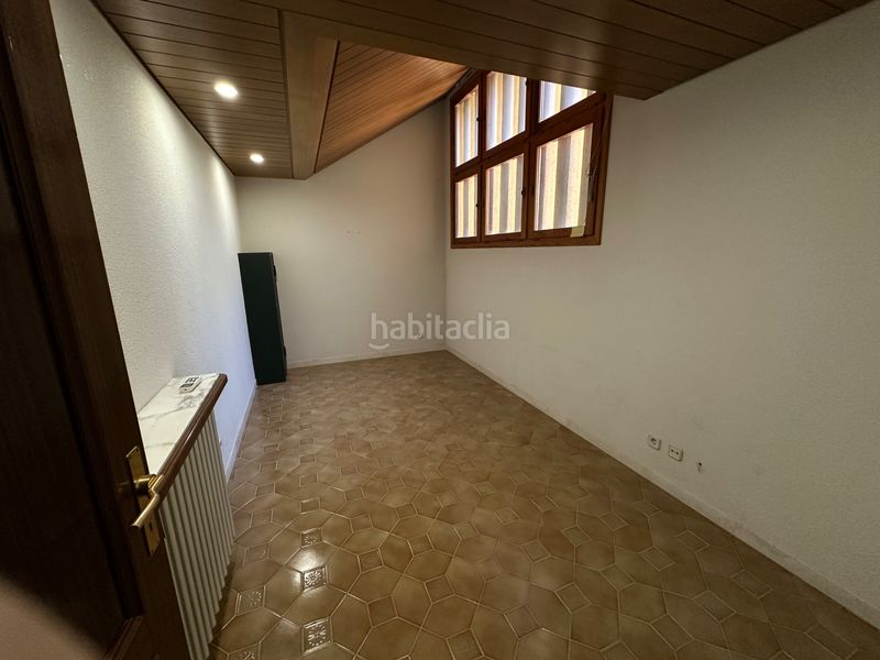 Foto 2089f6c6-cdf7-481e-bc92-79fb528801ab. Casa amb aparcament a Matadepera