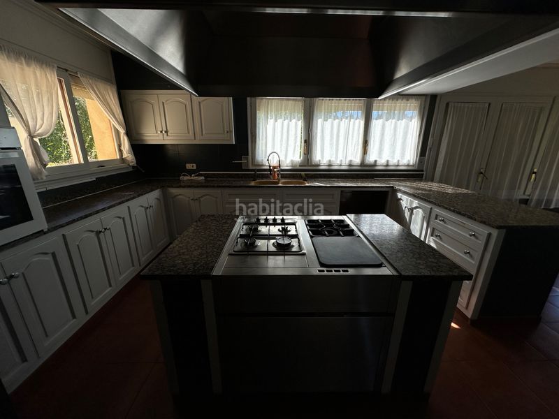Foto 7d8342d6-05ed-4f67-8859-a8bd8a3f8c78. Casa amb aparcament a Matadepera