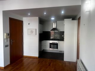 Lloguer Pis  Carrer de pitàgores. Piso en venta junto a la rambla con piscina comunitaria